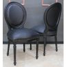 LOT DE 6 CHAISES MEDAILLON - Laque noir - Simili cuir noir - "PROMO -20%"Lot 6 chaises Médaillon en stock au prix de 199€ TTC unitaire au lieu de 249€ TTC. Fabrication en bois de hêtre 100 % massif. Garniture de tapissier avec sangles, crin et ressorts. Chaises très confortables, adaptées aux gabarits grands et/ou forts, avec une hauteur d’assise de 50 cm et une hauteur totale de 101 cm.