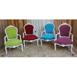 LOT 4 FAUTEUILS CABRIOLET DE STYLE LOUIS XV - "PROMO -50%"