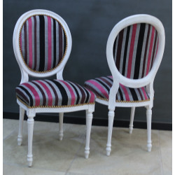 LOT 8 CHAISES MEDAILLON