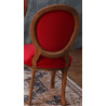 LOT 6 CHAISES MEDAILLON - Bois chêne brossé - "PROMO -20%"Lot 6 chaises Médaillon en stock au prix de 199€ TTC unitaire au lieu de 249€ TTC. Fabrication en bois de hêtre 100 % massif. Garniture de tapissier avec sangles, crin et ressorts. Chaises très confortables, adaptées aux gabarits grands et/ou forts, avec une hauteur d’assise de 50 cm et une hauteur totale de 101 cm.