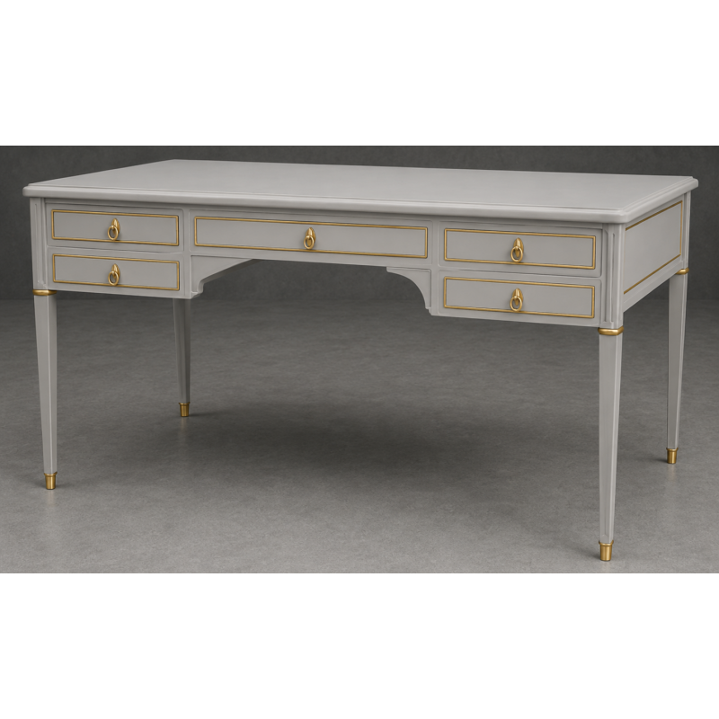 Bureau Style Louis XVI - Largeur 140cm - Profondeur 70cm - Bois laqué gris perleBureau Style Louis XVI sur commande avec un livraison sous 2 mois en moyenne.Pour les produits sur commande, la commande s’effectue par e-mail après réception et validation d’un devis. Lors de votre demande, merci de préciser le modèle souhaité, la teinte et la finition du bois, les dimensions désirées ainsi que les éventuelles options de personnalisation. Vous recevrez en retour un devis personnalisé, accompagné des instructions nécessaires pour passer votre commande ainsi que de notre RIB pour le règlement de l’acompte de 50%.La livraison est proposée au tarif unique de 349€ TTC dans toute la France continentale, quels que soient le nombre de meubles commandés, leur volume ou la distance à parcourir. Nous effectuons nous-mêmes la livraison de nos meubles, sans faire appel à un transporteur ni à un sous-traitant. Chaque bureau est soigneusement protégé dans notre véhicule à l’aide de couvertures épaisses et de mousses de calage afin de limiter les risques de chocs, de rayures ou de détérioration pendant le trajet.