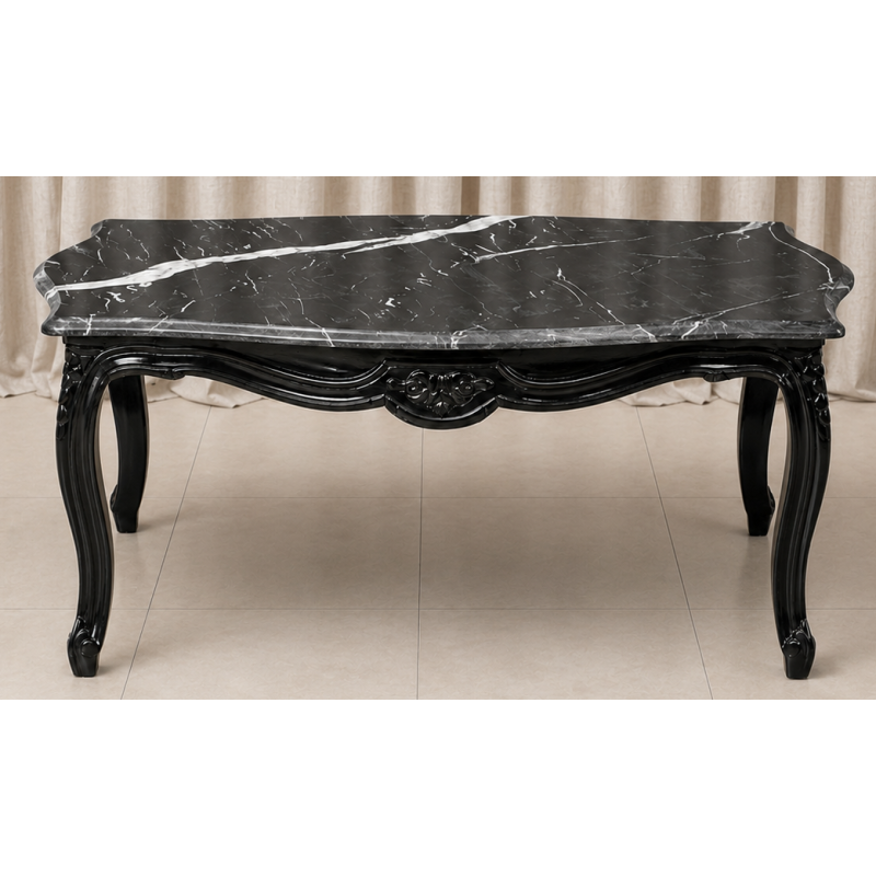 TABLE BASSE DE SALON DE STYLE LOUIS XV - L90cm - Bois Laqué Noir - Marbre NoirLes MEUBLES DOBOIS vous propose cette élégante TABLE BASSE DE STYLE LOUIS XV en bois de hêtre massif.Finition laqué noir avec un marbre noir.PRIX PROMO : 249€ TTC au lieu de 449€ TTC, sous condition de l’achat simultané d’un canapé, sur une même commande et avec une livraison unique.