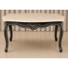 TABLE BASSE DE SALON DE STYLE LOUIS XV - L90cm - Bois Noir et Brut - Marbre CrèmeLes MEUBLES DOBOIS vous propose cette élégante TABLE BASSE DE STYLE LOUIS XV en bois de hêtre massif.Finition vernis noir napoléon poncé sur les reliefs et sculptures, ce qui donne une couleur noir et hêtre brut. Plateau en Marbre crème.PRIX PROMO : 249€ TTC au lieu de 449€ TTC, sous condition de l’achat simultané d’un canapé, sur une même commande et avec une livraison unique.
