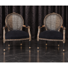 FAUTEUIL MÉDAILLON DOSSIER CANNÉ - Bois vernis noir poncé brut - Cannage - Assise Coton noirLes Meubles DOBOIS vous propose ce magnifique fauteuil Médaillon de style Louis XVI, disponible en stock et fabriquée dans nos ateliers selon des méthodes traditionnelles.Structure en hêtre 100% massif avec une finition vernis noir et poncé à la main sur les reliefs pour faire apparaître le bois brut en dessous. Garniture traditionnelle avec ressorts, crin et sangles, pour une assise confortable et durable.Ce modèle peut également être fabriqué sur commande avec un large choix de tissus : velours, lin, coton, simili cuir, cuir, ainsi que différentes finitions de bois.Livraison assurée par nos soins, avec protection individuelle des fauteuils dans des couvertures et mousses de calage pendant le transport.