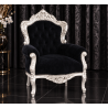 FAUTEUIL DE STYLE BAROQUE - Bois argent avec un velours noir - PROMO STOCKLes Meubles DOBOIS vous propose ce gros fauteuil baroque, fabriqué dans nos ateliers selon des méthodes traditionnelles.Structure en hêtre 100% massif avec finition à la feuille d’argent. Garniture avec assise confortable et revêtement en velours noir, pour un rendu élégant et contrasté.Ce fauteuil baroque imposant apportera beaucoup de caractère à un salon, une chambre ou un espace de réception.Ce modèle peut également être fabriqué sur commande avec un large choix de tissus, velours, lin, coton, simili cuir, cuir ainsi que différentes finitions de bois.Livraison assurée par nos soins, avec protection du fauteuil dans des couvertures et mousses de calage pendant le transport. 