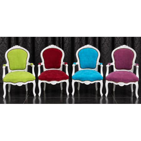 LOT 4 FAUTEUILS CABRIOLET DE STYLE LOUIS XV en stock - Multicolores - Bois cérusé blanc - PROMO !Lot de 4 fauteuils Cabriolet de style Louis XV, fabriqués en hêtre 100% massif avec sculptures réalisées à la main au ciseau à bois.Prix Promo 999€ TTC au lieu de 1396€ TTC pour ce lot en stock.Structure robuste avec assemblages traditionnels, assise confortable et dossier galbé typique du fauteuil Cabriolet Louis XV.Livraison assurée par nos soins, les fauteuils étant protégés individuellement dans des couvertures et mousses de calage pendant le transport. 