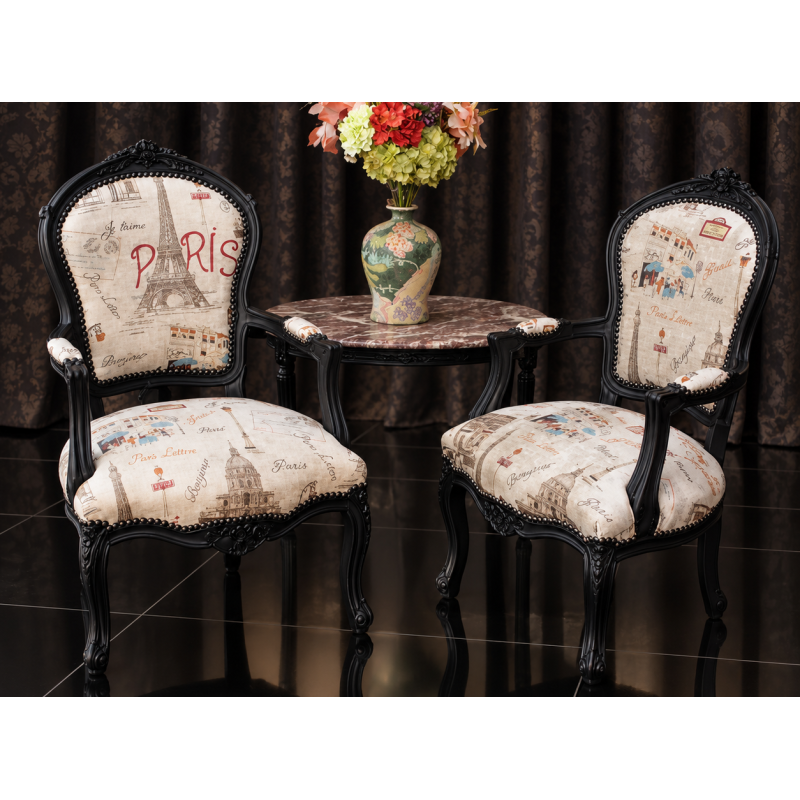 LOT 2 FAUTEUILS CABRIOLET PARIS - Bois laqué noir et tissu PARISLes Meubles DOBOIS vous propose ce lot de 2 fauteuils Cabriolet de style Louis XV, fabriqués dans nos ateliers en bois de hêtre massif laqué noir et tissu PARIS.Assise de 45cm de hauteur garnis à l'ancienne (crin, ressorts et sangles).Ce modèle peut également être fabriqué sur commande avec un large choix de tissus, velours, lin, coton, simili cuir ou cuir, ainsi que différentes finitions de bois.Livraison possible par nos soins, avec protection individuelle des fauteuils dans des couvertures et mousses de calage pendant le transport.