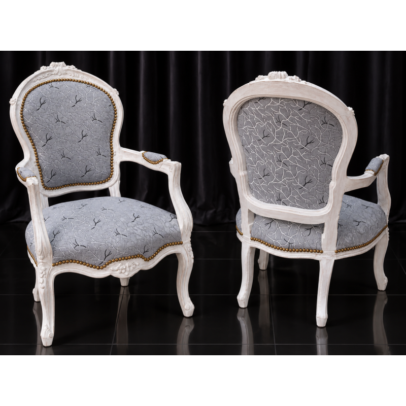 LOT 2 FAUTEUILS CABRIOLET - Bois cérusé blancLes Meubles DOBOIS vous propose ce lot de 2 fauteuils Cabriolet de style Louis XV, fabriqués dans nos ateliers en bois de hêtre massif cérusé blanc.Assise et dossier garnis à l'ancienne (crin, ressorts et sangles).Ce modèle peut également être fabriqué sur commande avec un large choix de tissus, velours, lin, coton, simili cuir ou cuir, ainsi que différentes finitions de bois.Livraison possible par nos soins, avec protection individuelle des fauteuils dans des couvertures et mousses de calage pendant le transport.