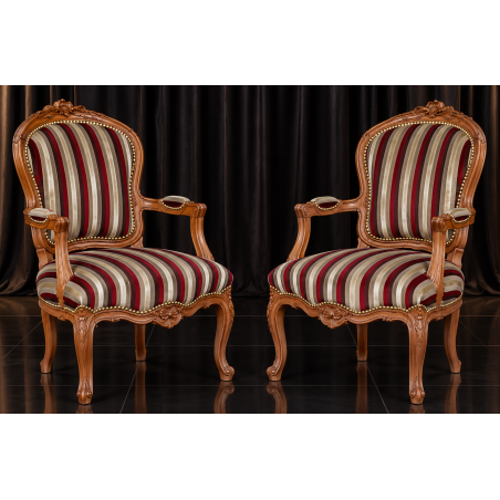 LOT 2 FAUTEUILS CABRIOLET - Bois chêne moyenLes Meubles DOBOIS vous propose cette paire de 2 fauteuils Cabriolet de style Louis XV, fabriqués dans nos ateliers en bois de hêtre 100% massif.Finition vernis chêne moyen.Assise de 45 cm de hauteur avec garniture traditionnelle réalisée à l’ancienne : crin, ressorts et sangles.Ce modèle peut également être fabriqué sur commande avec un large choix de tissus : velours, lin, coton, simili cuir ou cuir, ainsi que différentes finitions de bois.Livraison possible par nos soins, avec protection individuelle des fauteuils dans des couvertures et mousses de calage pendant le transport.