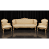 Salon Marquise Style Louis XV - Canapé 3 places 210cm et 2 Fauteuils - Bois patine or blanc et tissus crème et orCanapé Marquise Style Louis XV et 2 Fauteuils en Gondole Style Louis XV.Fabrication haut de gamme avec une structure en bois de hêtre massif, sculptée à la main, puis patinée à la feuille d'or, légèrement blanchie et légèrement patinée. Cette patine est une exclusivité des MEUBLES DOBOIS. La garniture est en crin végétal, ressorts et sangles. Le tissu est un satiné crème avec des broderies dorées.Prix :- 2 079.00€ le canapé en 3 place 210cm (9€ le cm en largeur +10% pour la feuille d'or)- 987.80€ le lot de 2 Fauteuils Cabriolet en Gondole de Style Louis XV (449€ le fauteuil +10% pour la feuille d'or)Options :- 60€ le coussin d'assise 65x55- 45€ le coussin de dossier 45x45