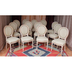 LOT 23 CHAISES MEDAILLON - Bois doré et cérusé blanc avec un simili cuir NON FEU M1 Multicolores