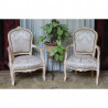 Lot 2 petits Fauteuils Cabriolet Style Louis XV