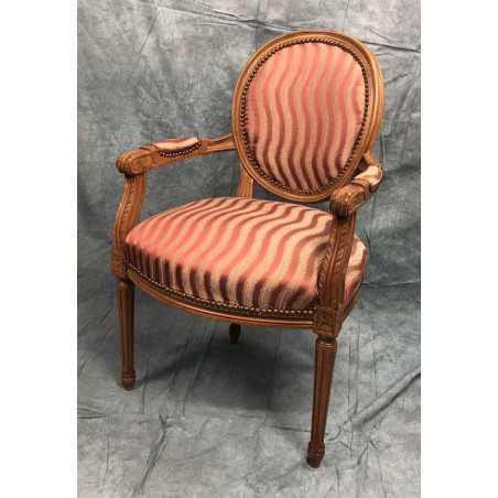LOT 2 CHAISES MEDAILLON AVEC ACCOUDOIRS - "Déstockage -50%"