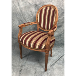 LOT 2 CHAISES MEDAILLON AVEC ACCOUDOIRS -...