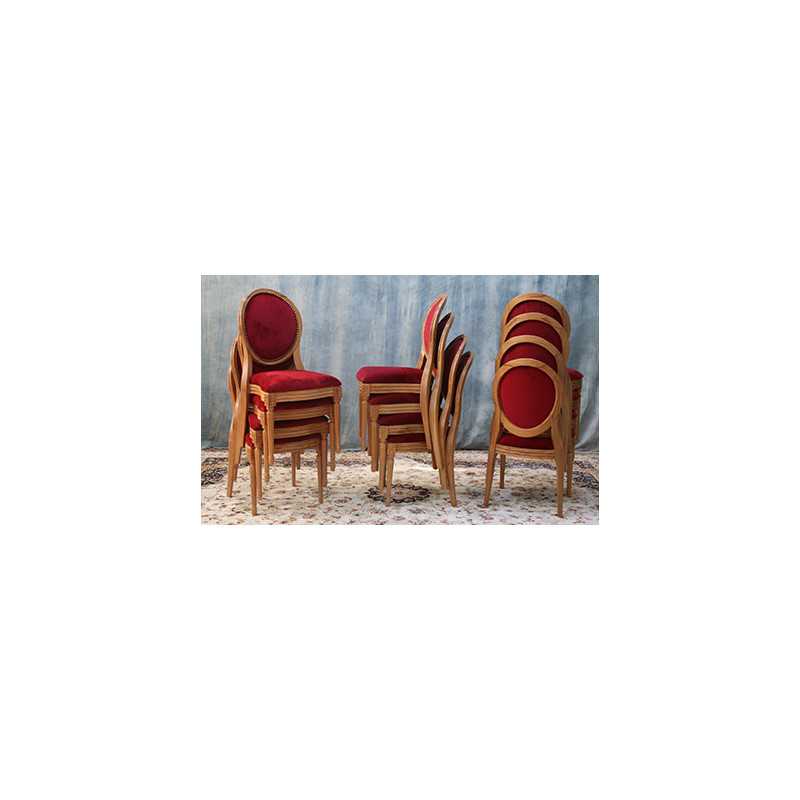 LOT 12 CHAISES MEDAILLON EMPILABLES
