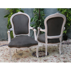 Lot 2 petits Fauteuils Cabriolet Style Louis XV