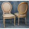 LOT 4 CHAISES MEDAILLON - Patine or blanc - Tissu creme et or